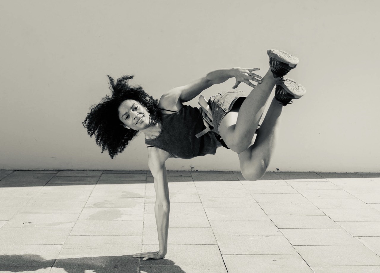 DANCER CHOREOGRAPHER CALL OUT